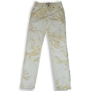 Free People White Skinny Jeans with Foliage print